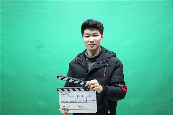 ʯ���f���A��X�W(xu��)У