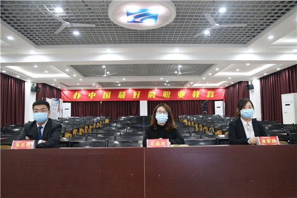 ��ϯ���I(l��ng)��