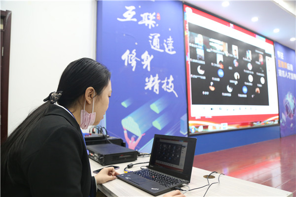 �OӋ��ό�����Ƹ��