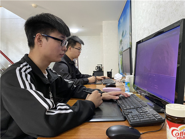 ��ɫ������B(t��i)