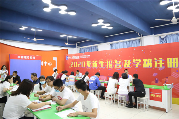 �W(xu��)��ע��(c��)�M(j��n)�Еr(sh��)