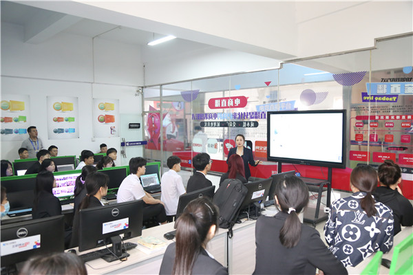 �󿧁�(l��i)��