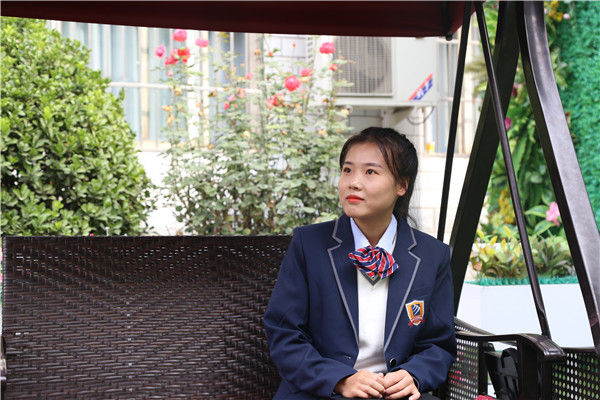 ʯ���f���A��X�WУ