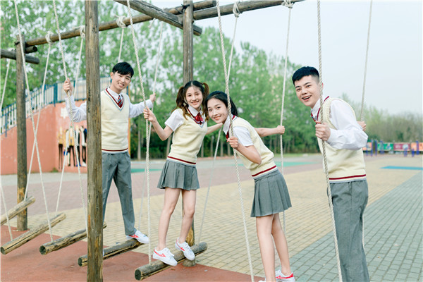 ʯ���f���A��X�W(xu��)У