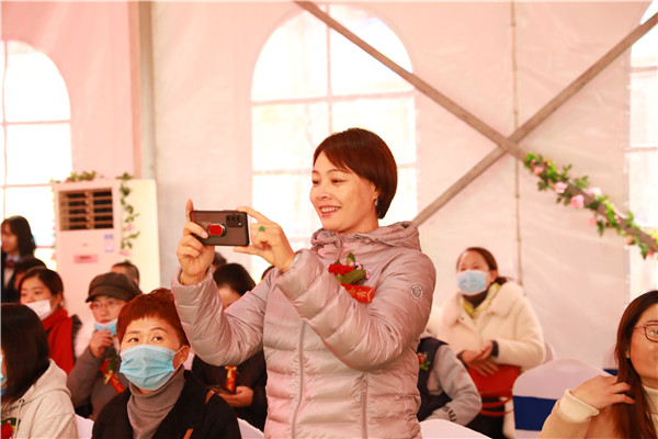 ʯ���f���A��X�W(xu��)У