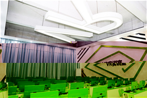 ʯ���f���A��X�WУ