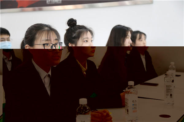 ʯ���f���A��X�W(xu��)У