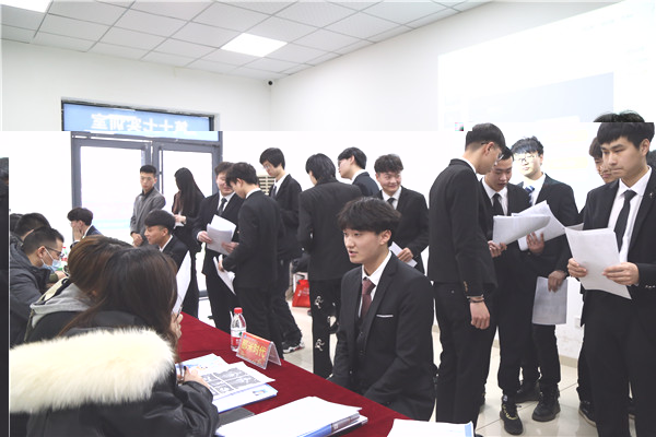 ʯ���f���A��X�W(xu��)У