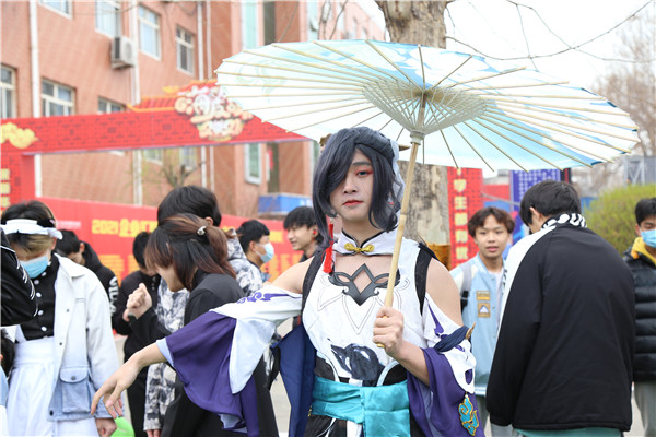 ʯ���f���A��X�W(xu��)У