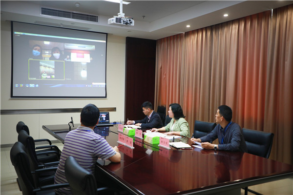 ʯ���f���A��X�W(xu��)У