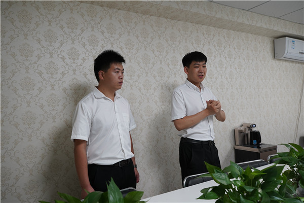 ʯ���f���A��X�W(xu��)У