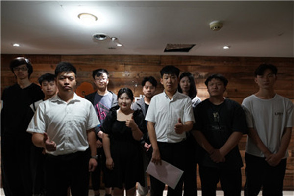 ʯ���f���A��X�W(xu��)У