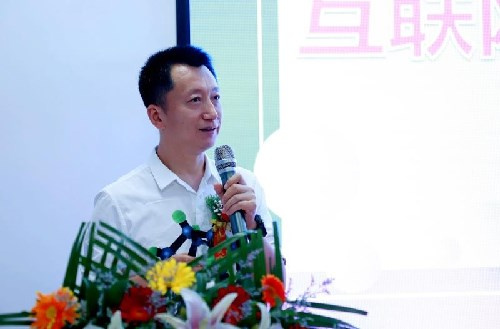 ʯ���f���A��X�W(xu��)У