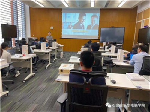 ʯ���f���A��X�W(xu��)У