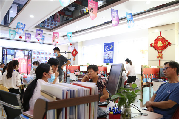 ʯ���f���A��X�W(xu��)У