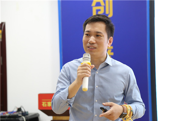 ʯ���f���A��X�W(xu��)У