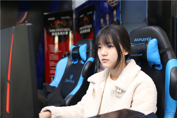 ʯ���f���A��X�WУ