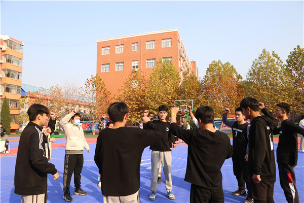 ʯ���f���A��X�WУ