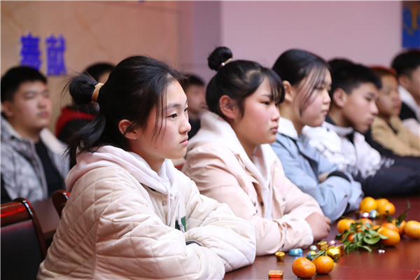 ʯ���f���A��X�W(xu��)У