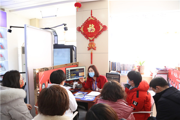 ʯ���f���A��X�WУ