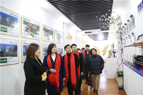 ʯ���f���A��X�W(xu��)У