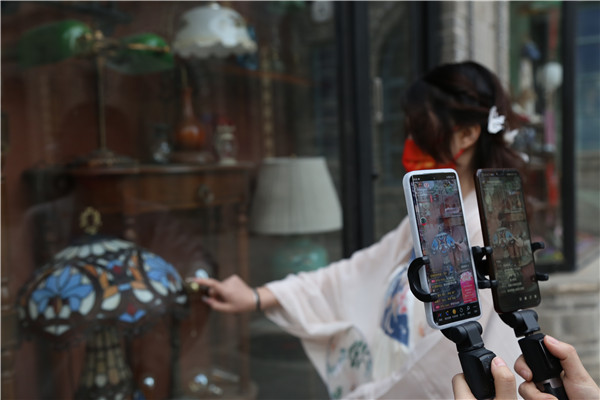 ʯ���f���A��X�W(xu��)У