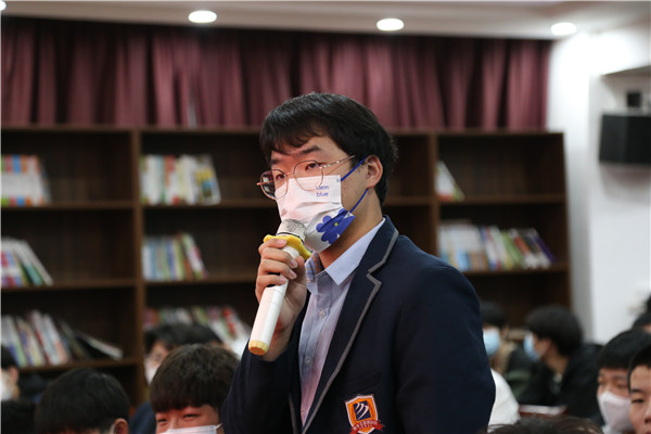 ʯ���f���A��X�W(xu��)У