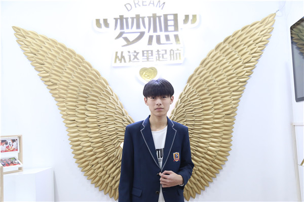 ʯ���f���A��X�W(xu��)У