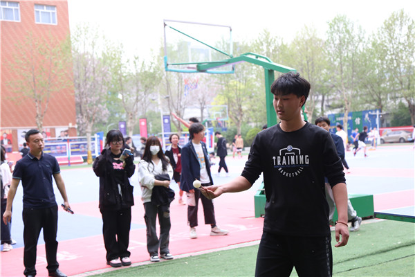 ʯ���f���A��X�W(xu��)У