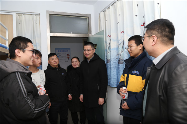 ʯ���f���A��X�WУ