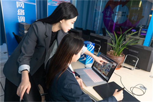 ʯ���f���A��X�W(xu��)У