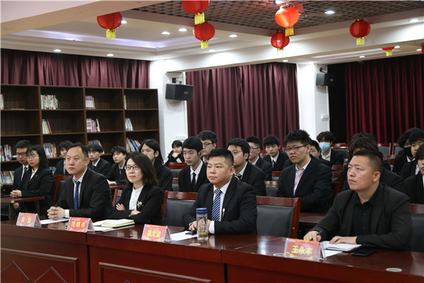 ʯ���f���A��X�W(xu��)У