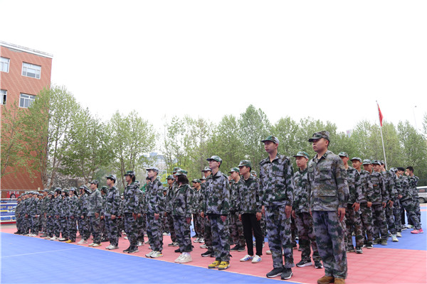 ʯ���f���A��X�W(xu��)У