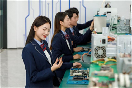 ʯ���f���A��X�WУ