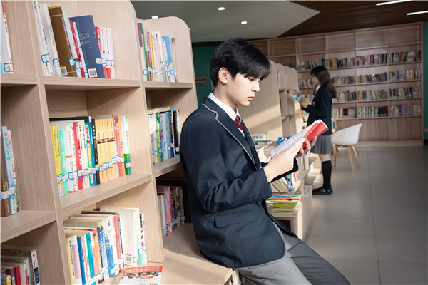 ʯ���f���A��X�W(xu��)У