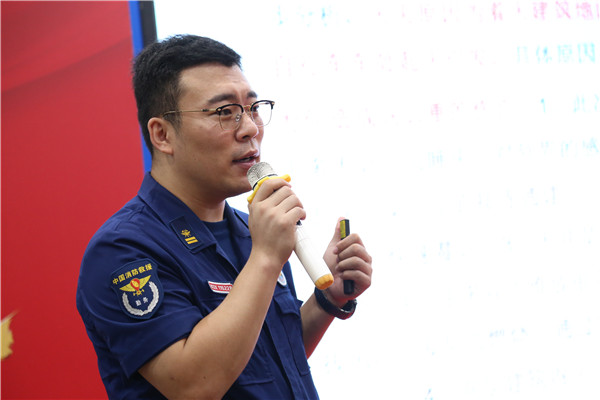 ʯ���f���A��X�W(xu��)У