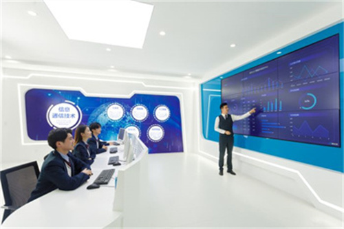 ʯ���f���A��X�WУ