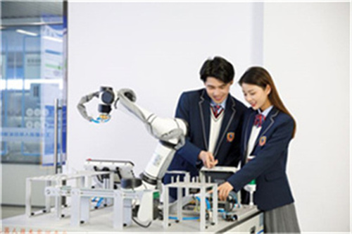 ʯ���f���A��X�WУ