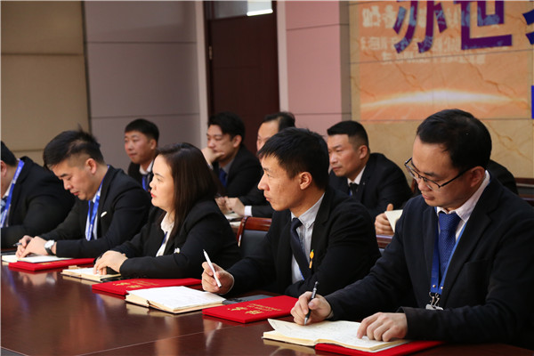 ʯ���f���A��X�WУ