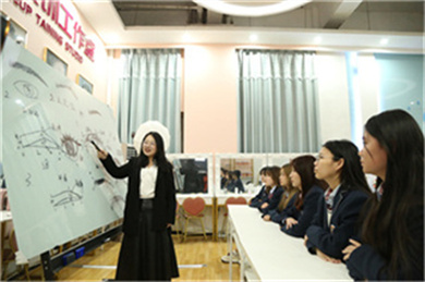 ʯ���f���A��X�W(xu��)У