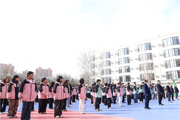 ʯ���f���A��X�W(xu��)У