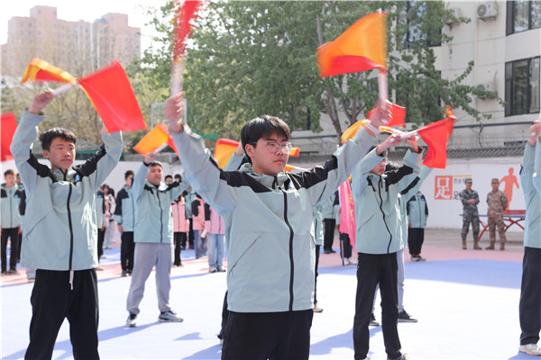 ʯ���f���A��X�W(xu��)У