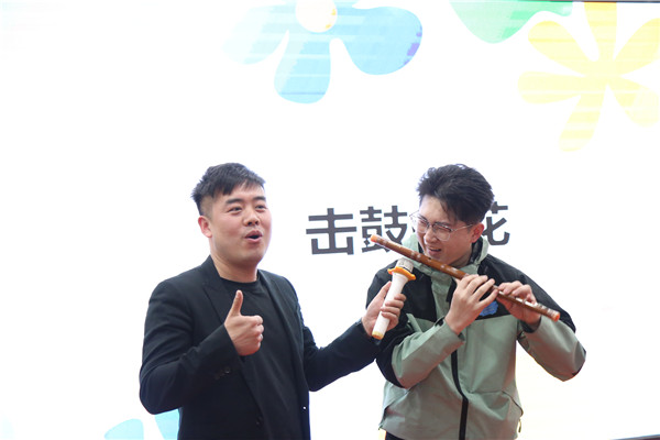 ʯ���f���A��X�W(xu��)У