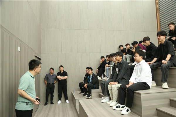 ʯ���f���A��X�W(xu��)У