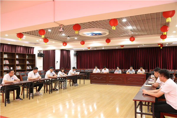 ʯ���f���A��X�W(xu��)У