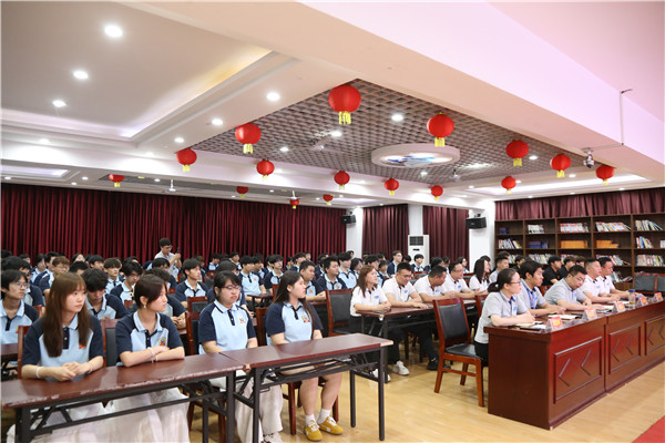 ʯ���f���A��X�WУ