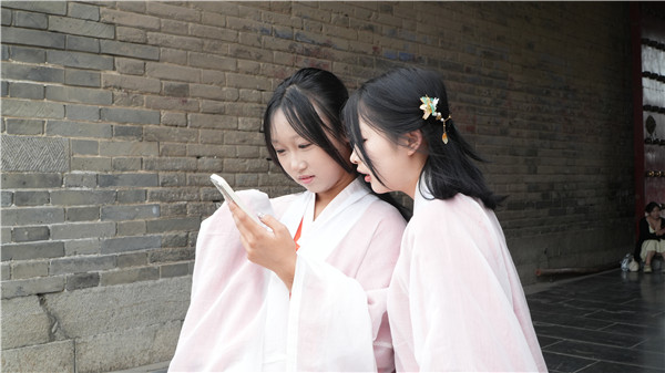 ʯ���f���A��X�W(xu��)У